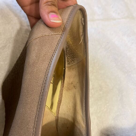 Michael Kors MK Women's Leather High Heel Loafer Pump Wedges Size 7 - Picture 4 of 13